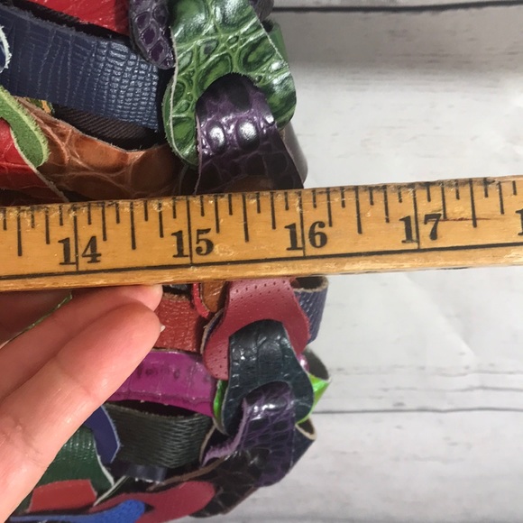 De De multicolored linked leather hobo bag NWOT - Picture 6 of 8